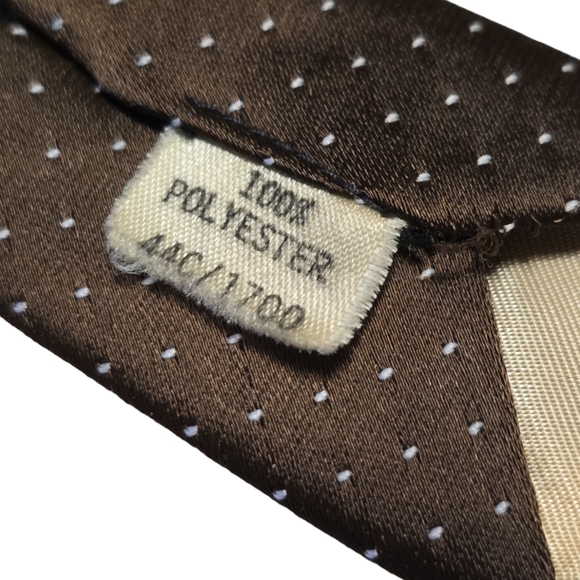 Vintage 70s 100% Polyester Brown Dots Mens Necktie - Picture 4 of 4